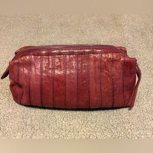ANDREW MARC medium size authentic clutch this is a gorgeous bag
